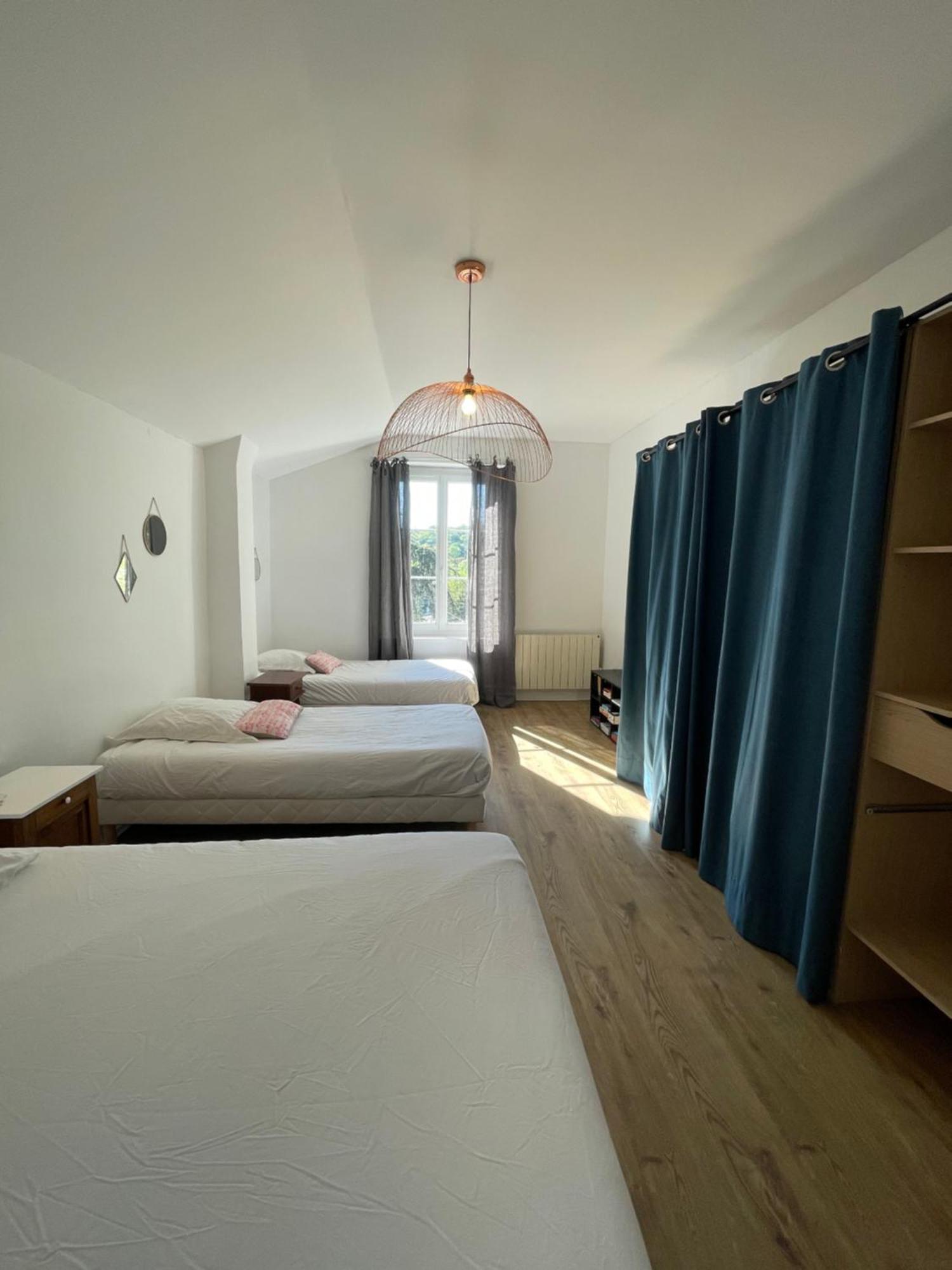 Maison A Avec Jardin Privatif Dans Domaine Des Crozes Вьен Экстерьер фото