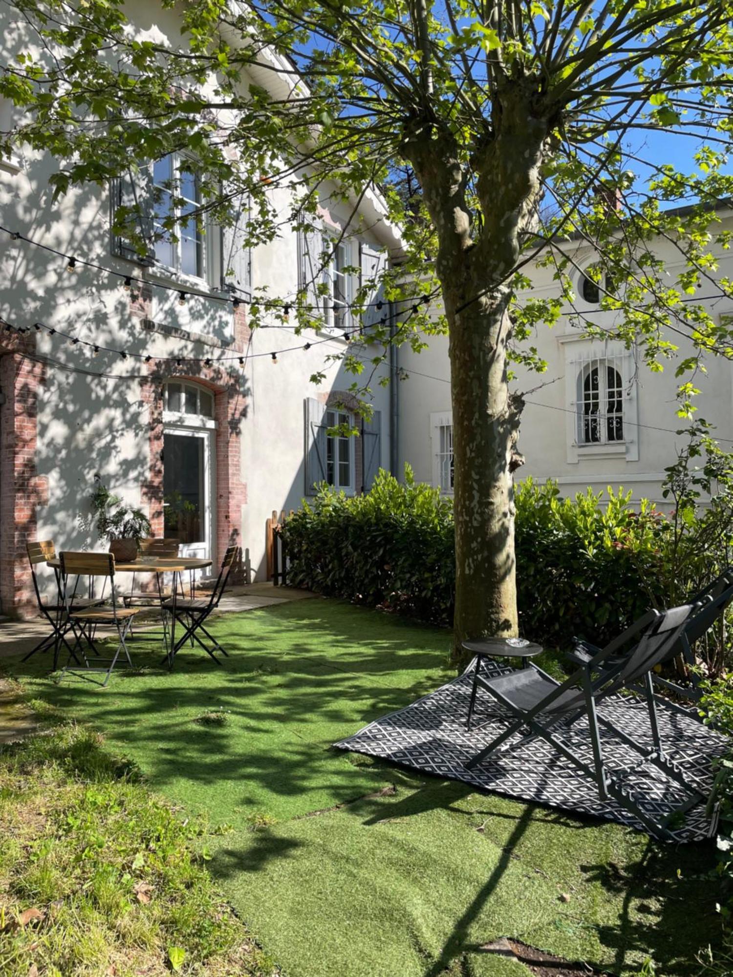 Maison A Avec Jardin Privatif Dans Domaine Des Crozes Вьен Экстерьер фото