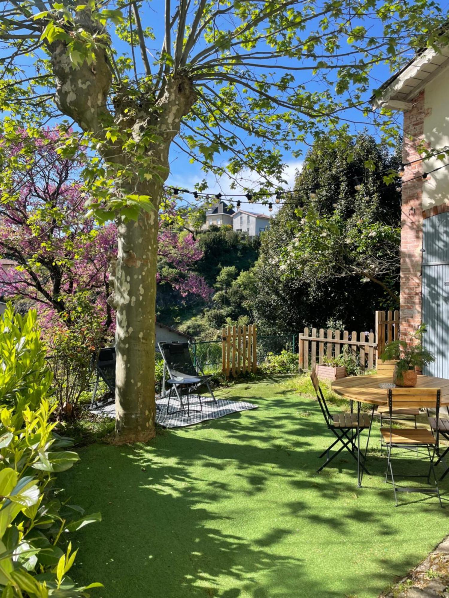 Maison A Avec Jardin Privatif Dans Domaine Des Crozes Вьен Экстерьер фото